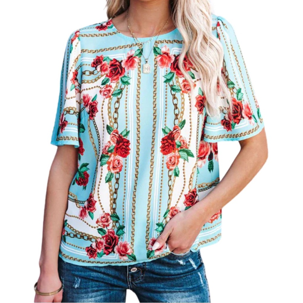 🌹 VICI “Hello Darling” Floral Print Short Sleeve Top – Blue Chain & Rose Pattern